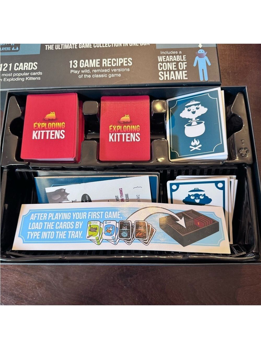 Exploding Kittens Recipes for Disaster Card Game - Picture 4 of 9